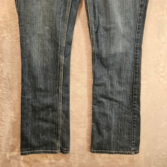 Carhartt curvy fit jeans Womens 12 denim Boot Cut Dark Wash Logo Mom casual work - Picture 11 of 12